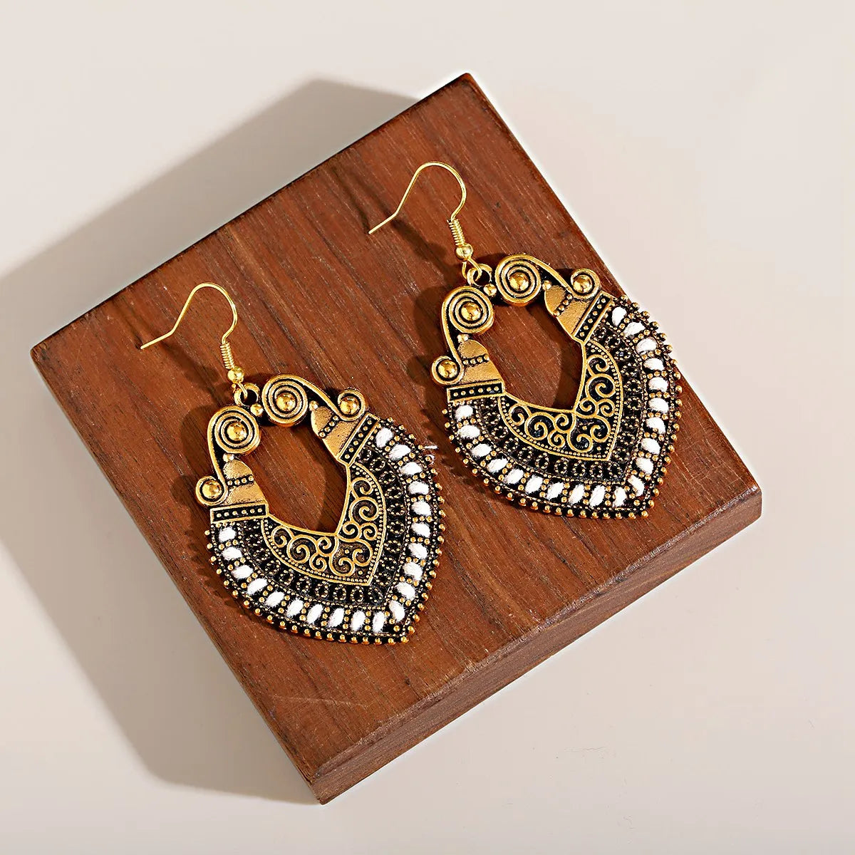 Brincos jhumka indianos vazados em dourado, estilo retro turco, joias indianas, bijuteria artesanal, brincos boho vintage da turquia para mulher.