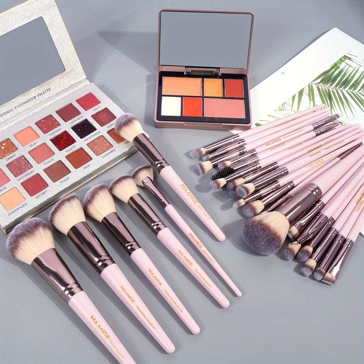 Kit Profissional 30 Pincéis Maange com Estojo | Base Sombras Blush