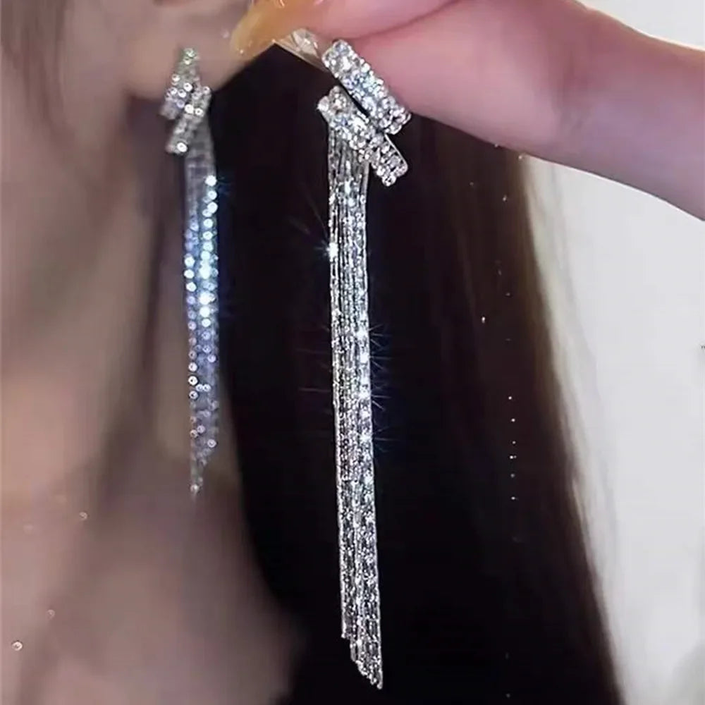 Elegantes brincos vintage em forma de gota de água com imitação de pérola, estilo irregular, para mulher. joias encantadoras e modernas, perfeitas para casamentos e aniversários.