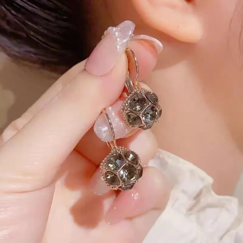 Elegantes brincos vintage em forma de gota de água com imitação de pérola, estilo irregular, para mulher. joias encantadoras e modernas, perfeitas para casamentos e aniversários.