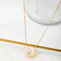 Colar Geométrico Dourado com Spikes | Meio Círculo Choker Moderno