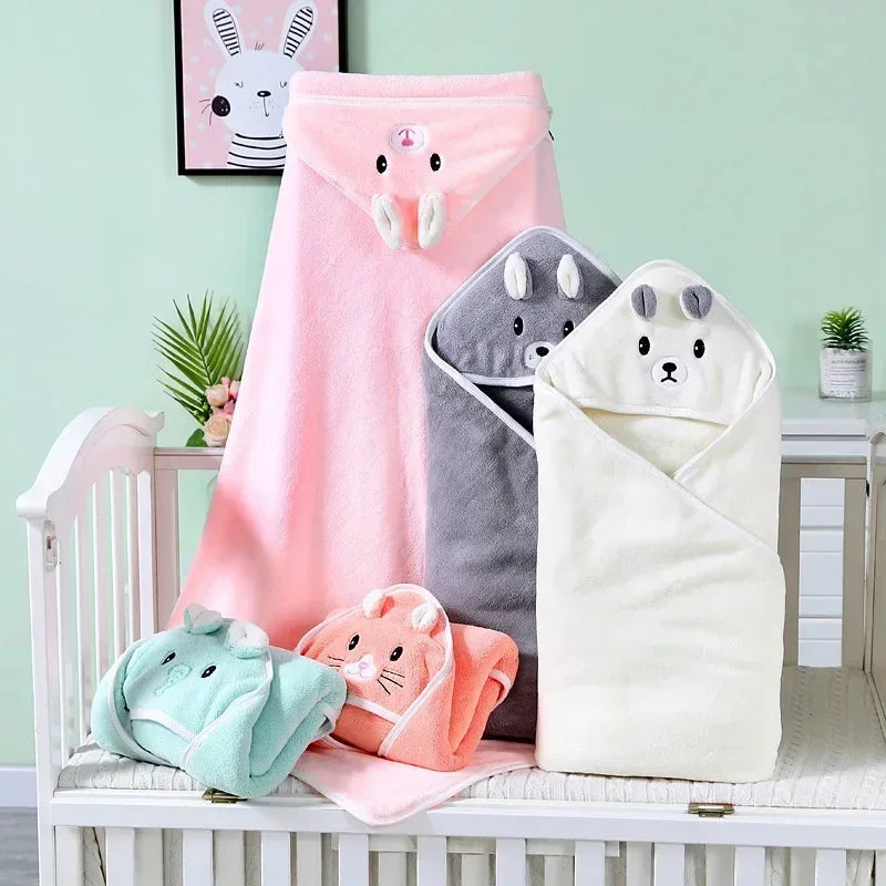 Toalha de Banho com Capuz para Bebé – Animais de Desenho, Quente e Macia