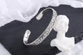 Bracelete Ondas Retro Prata 925 | Abertura Nuvem Doce Personalidade